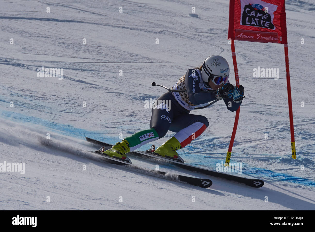 Lenzerheide, Svizzera. Xii marzo, 2016. Francesca Marsaglia (ITA) durante la sua esecuzione in Ladies' Super G all'Audi FIS Coppa del Mondo di sci a Lenzerheide. Credito: Rolf Simeone/Alamy Live News. Foto Stock