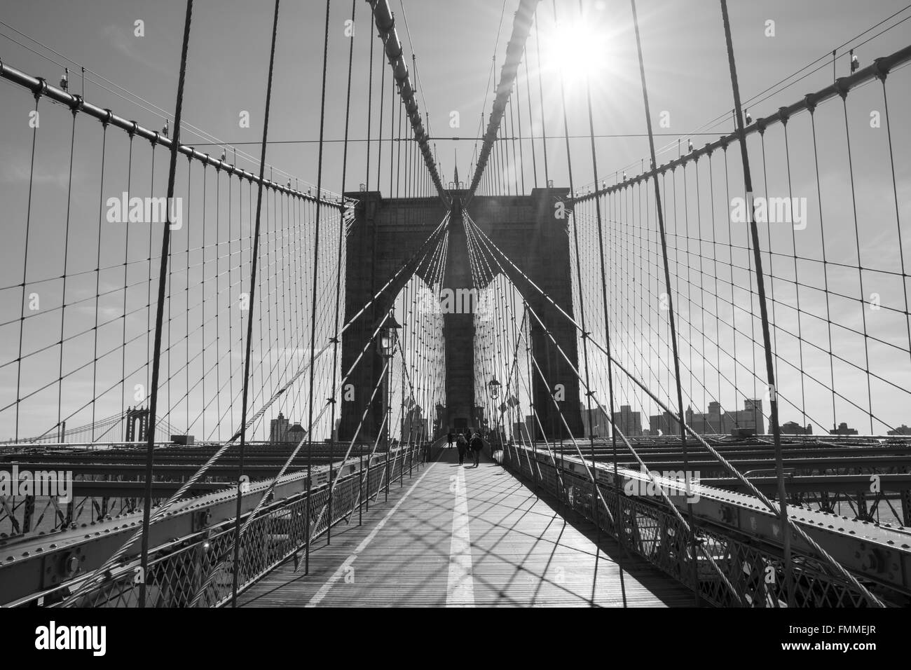 Vista simmetrici del Ponte di Brooklyn Bridge Foto Stock