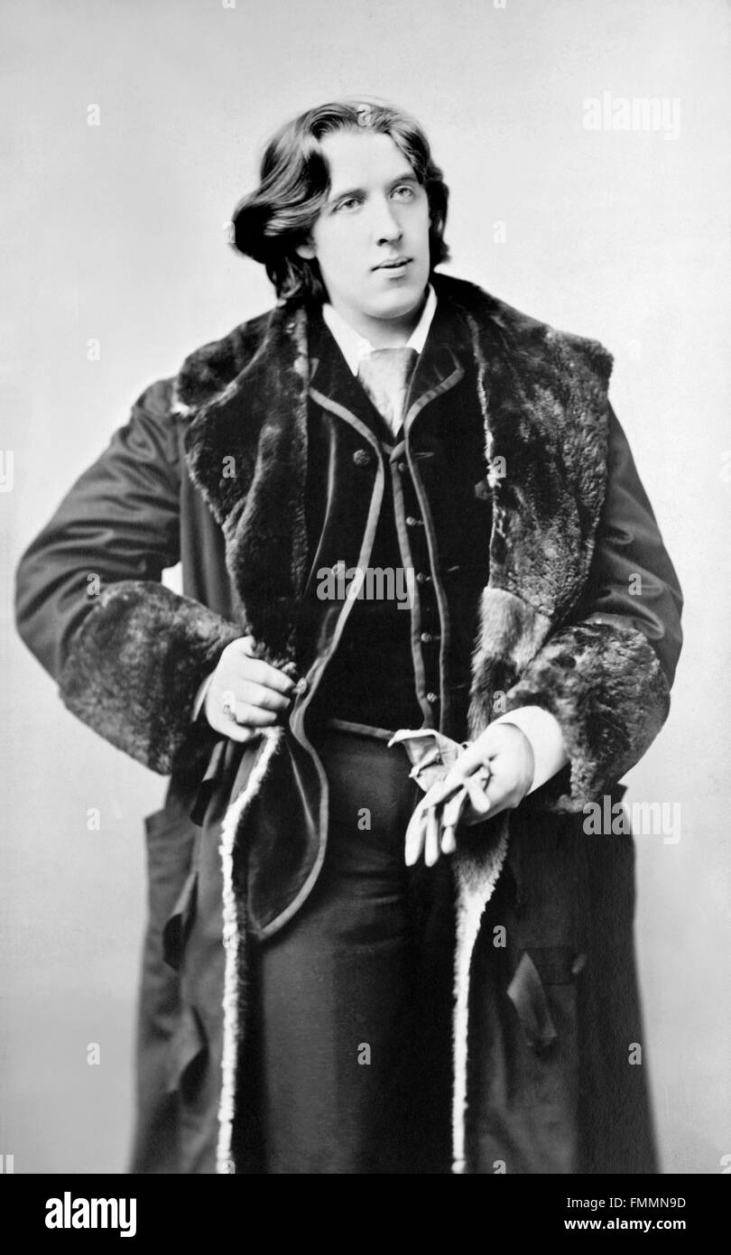 Ritratto di Oscar Wilde, il drammaturgo irlandese, romanziere, saggista e poeta. Foto di Napoleon Sarony, c.1882 Foto Stock