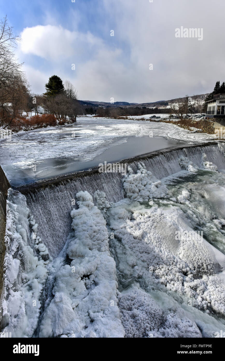 Quechee River Park Vermont durante l'inverno. Foto Stock