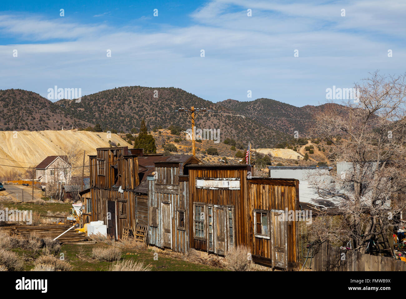 Una vecchia sezione storica di vetrine in Virginia City, Nevada Foto Stock