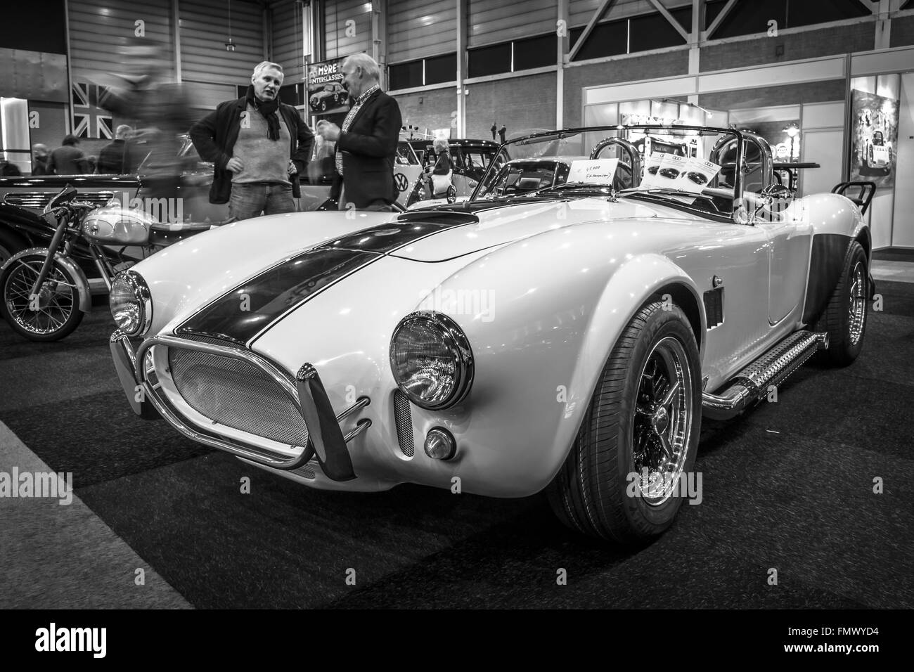 Auto sportiva Shelby AC Cobra. In bianco e nero. Foto Stock