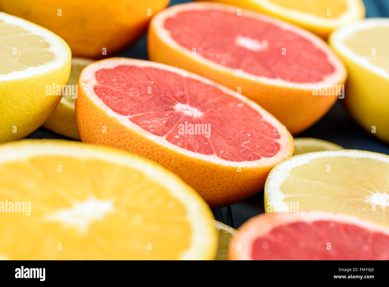 Arancione, pompelmo e limone Agrumi fette Foto Stock