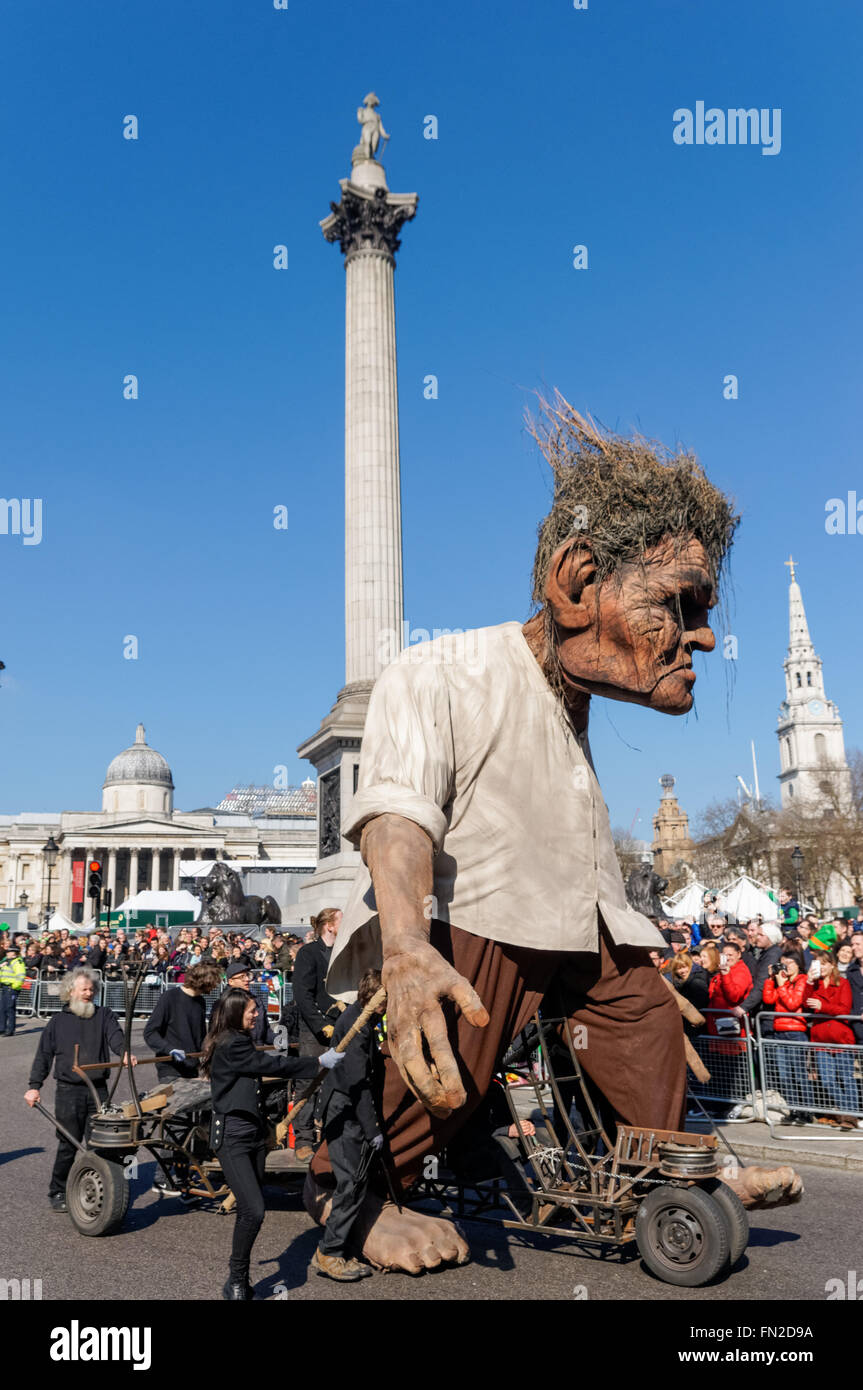 Il giorno di San Patrizio parata in London, England Regno Unito Regno Unito Foto Stock