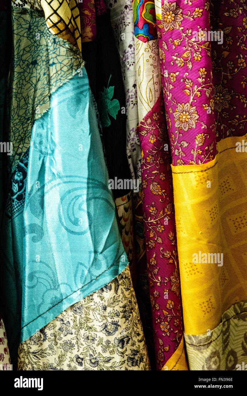 Sole tropicale abiti, Redcliffe Quay, St. John's, Antigua Foto Stock