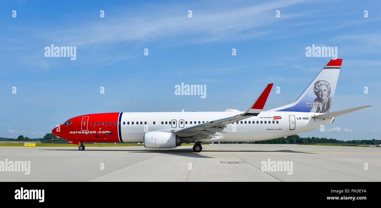 La Boeing, B 737, 800, B737-800: norvegese, Wenche Foss, roll out, in rotolo, aereo, aeroporto, panoramica, panorama, visualizzare MUC, Foto Stock