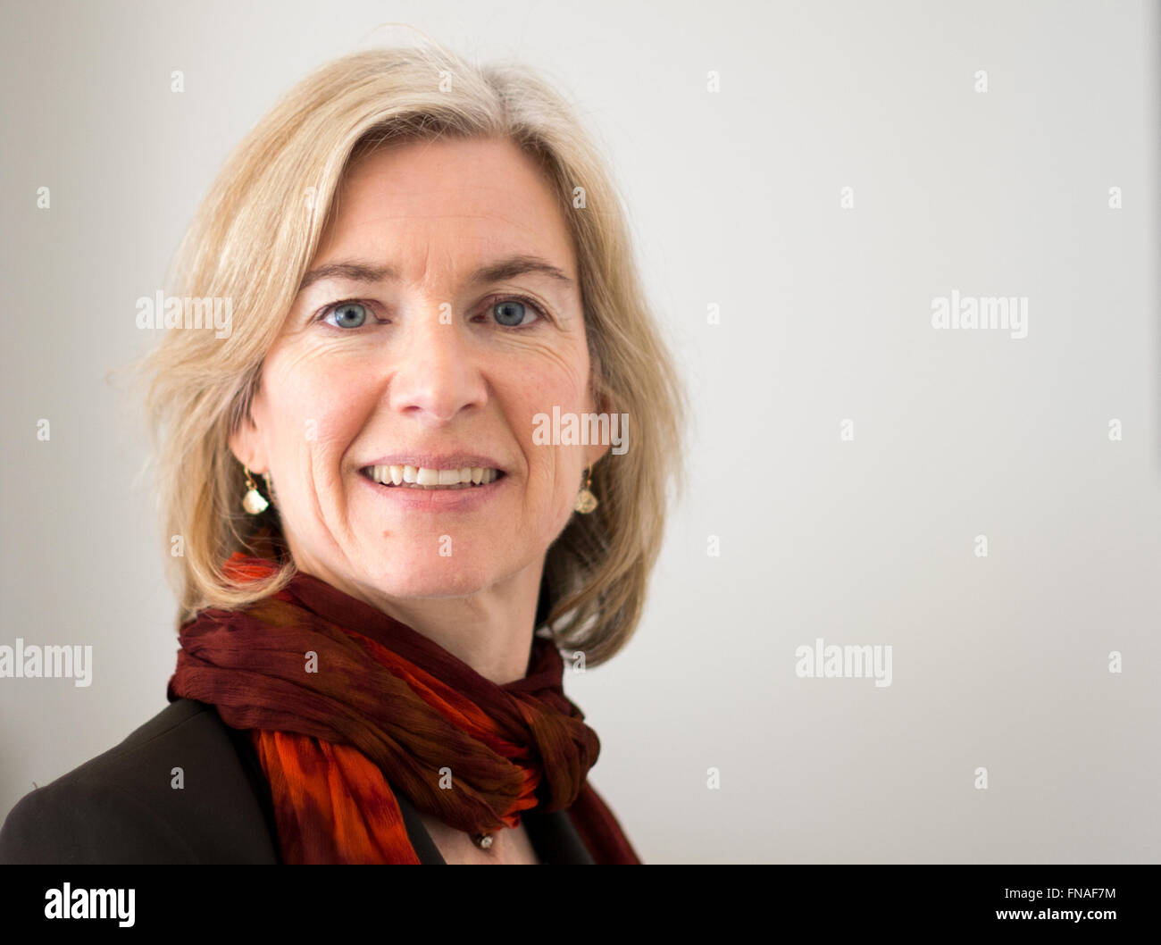 Jennifer worth immagini e fotografie stock ad alta risoluzione - Alamy