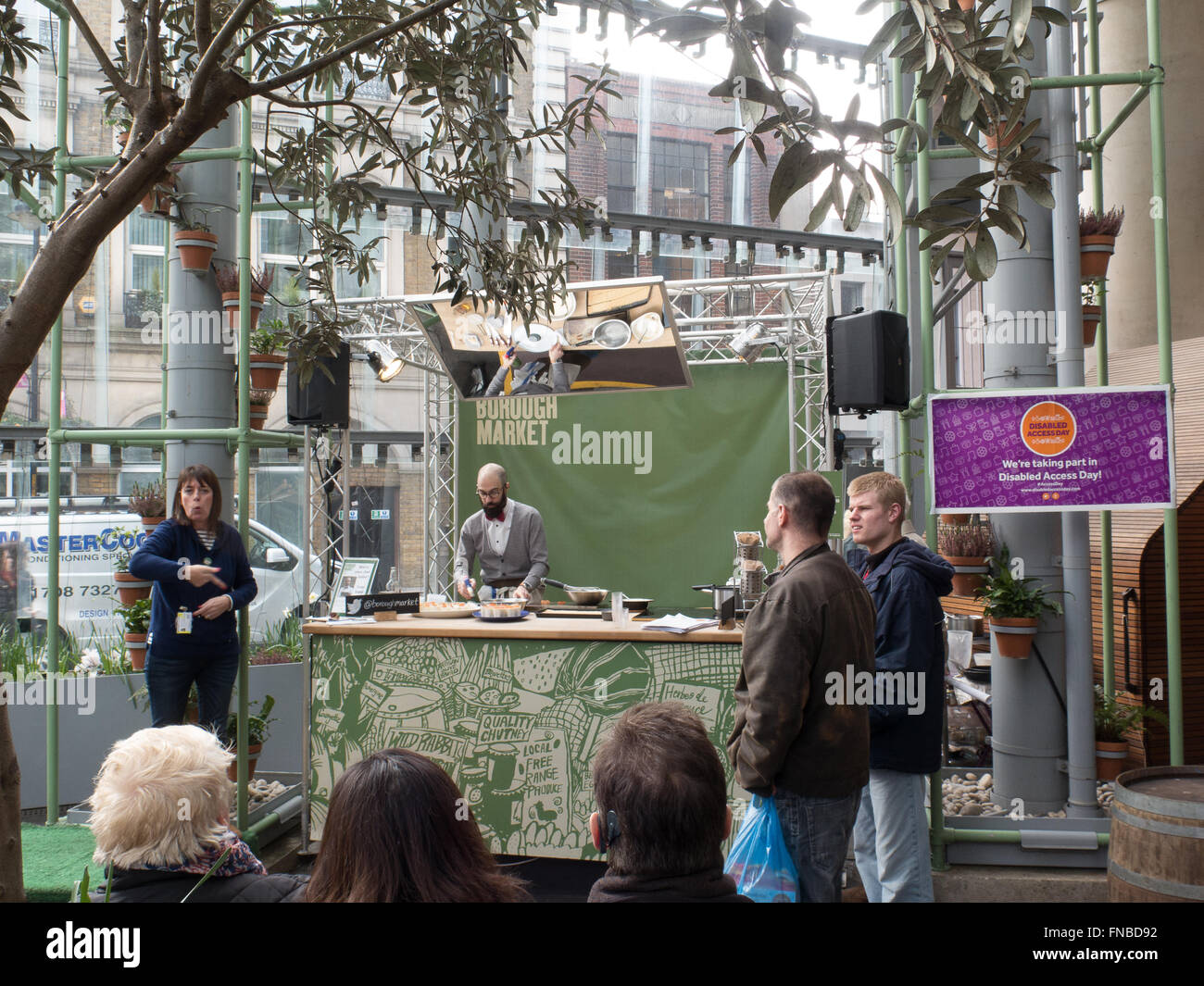 Borough Market Ponte di Londra Inghilterra Regno Unito Europa Foto Stock