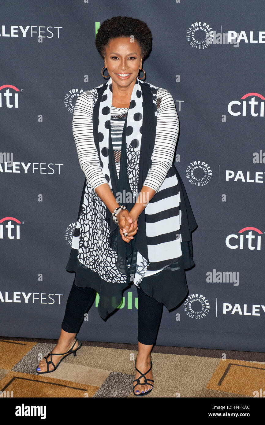 Jennifer Lewis bei der Präsentation der TV-Serie 'black-ish' auf dem 33. Paleyfest 2016 im Dolby Theater di Hollywood. Los Angeles, 13.03.2016 Foto Stock