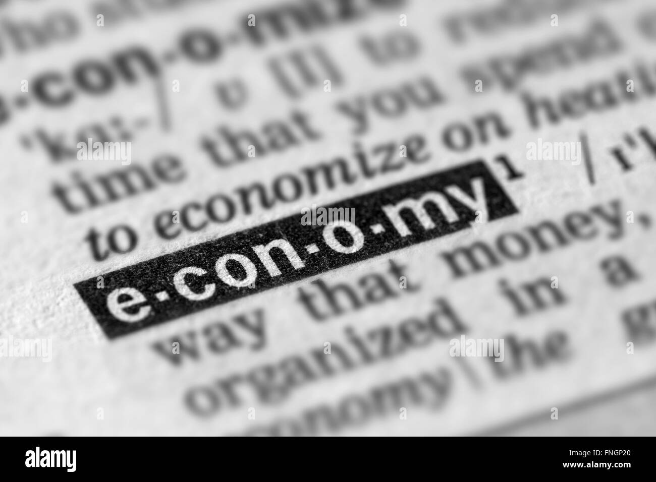 Economia parola definizione del testo nella pagina del dizionario Foto Stock