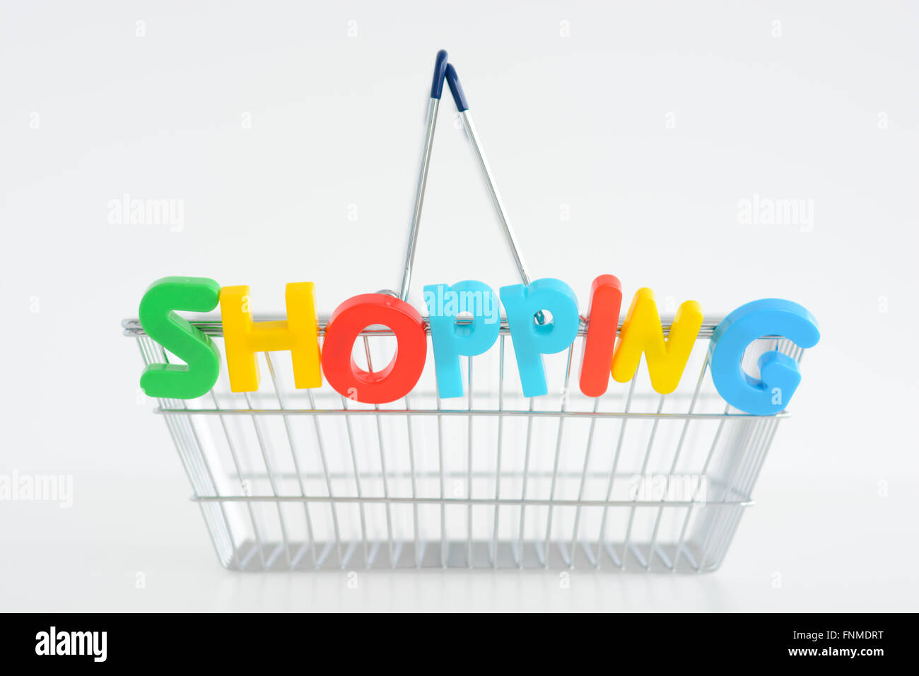 Metallo Carrello con lettera magnetici isolati Foto Stock