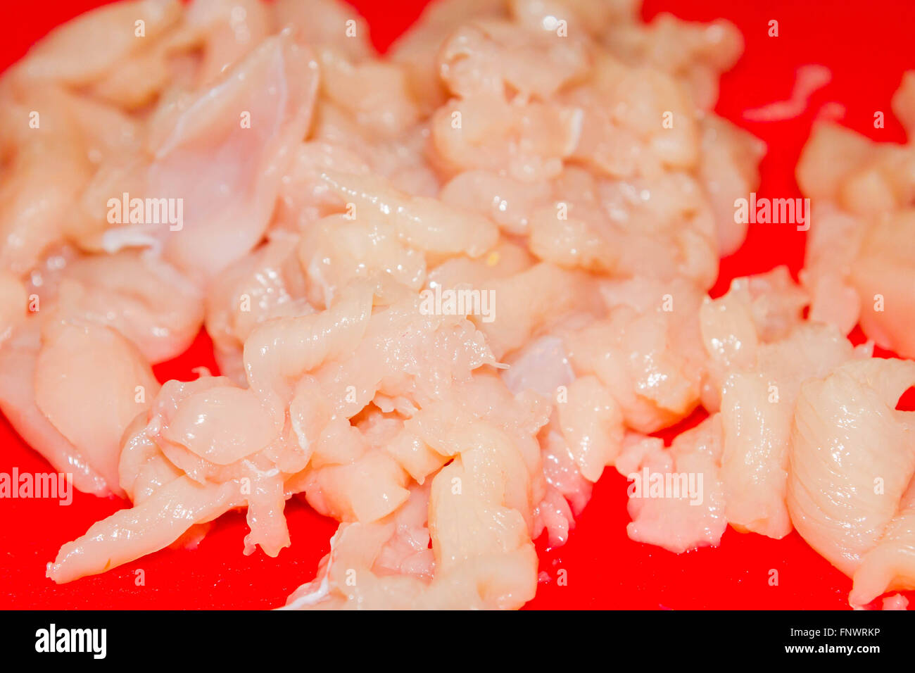 Fette di pezzi grezzi di pollo per il riempimento Foto Stock