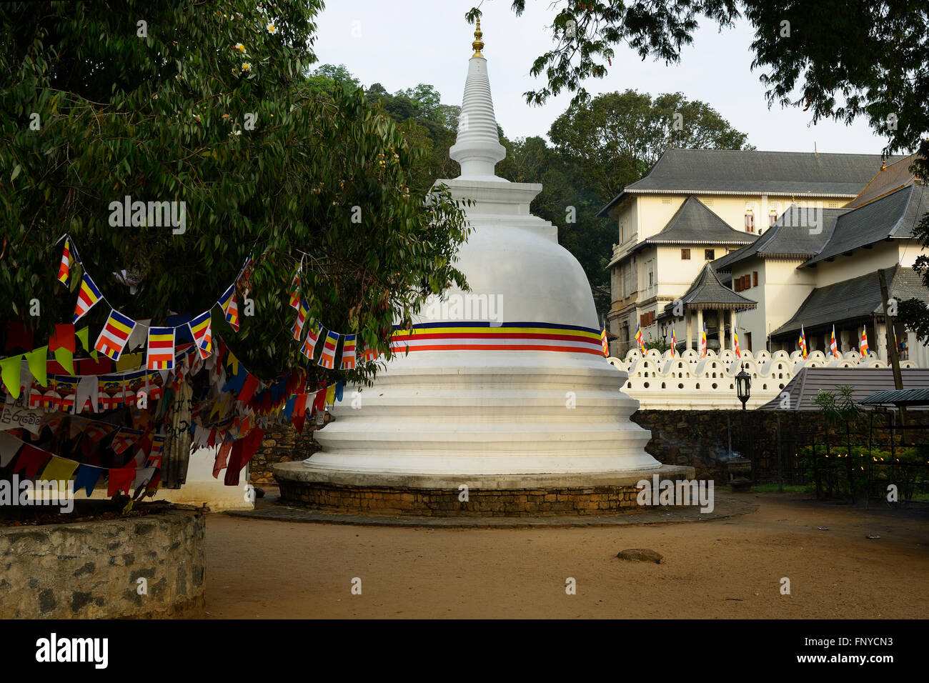 Sri dalada maligawa o il tempio della sacra reliquia del dente è un tempio buddista nella città di Kandy, Sri lanka Foto Stock