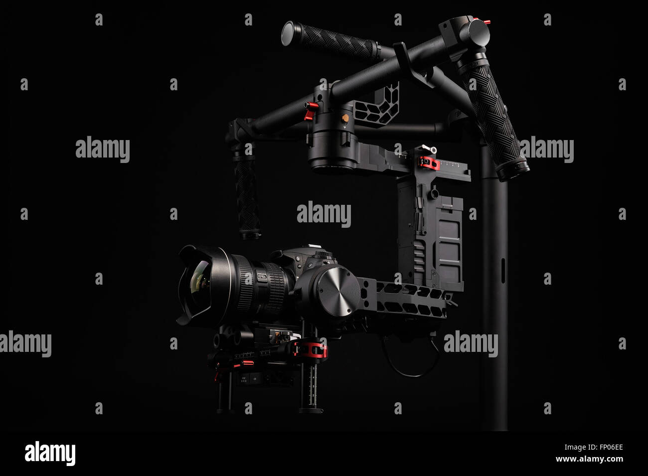 Professional fotocamera impostata su una a 3 assi sospensione cardanica Foto Stock Professional fotocamera impostata su una a 3 assi sospensione cardanica Foto Stock