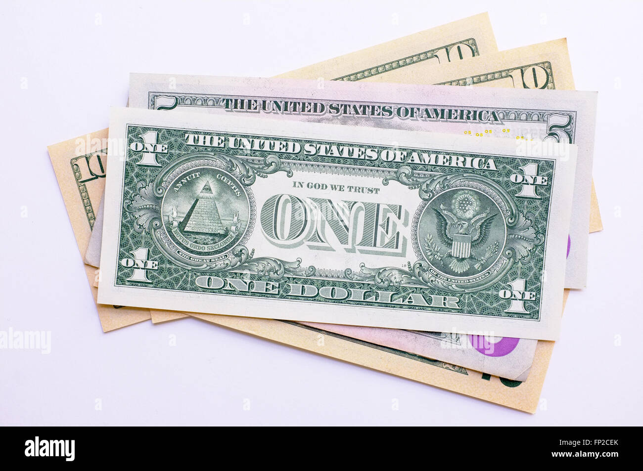 Dollaro americano note fotografati contro uno sfondo bianco Foto Stock