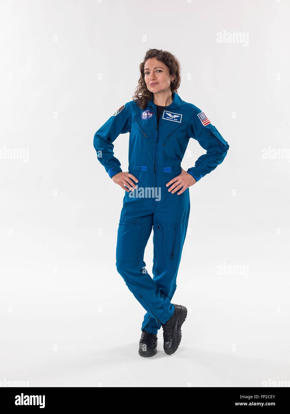 Astronauta americano Jessica Meir ritratto ufficiale blu da indossare tuta di volo presso il Johnson Space Center Febbraio 24, 2016 a Houston, Texas. Foto Stock