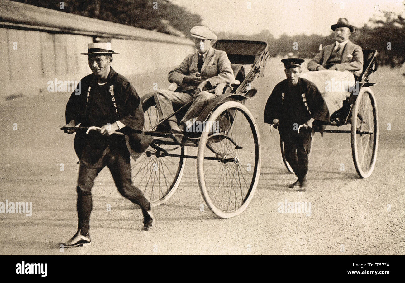 Edward Principe di Galles il futuro re Edward VIII in un rickshaw kyoto, Giappone 1922 Foto Stock