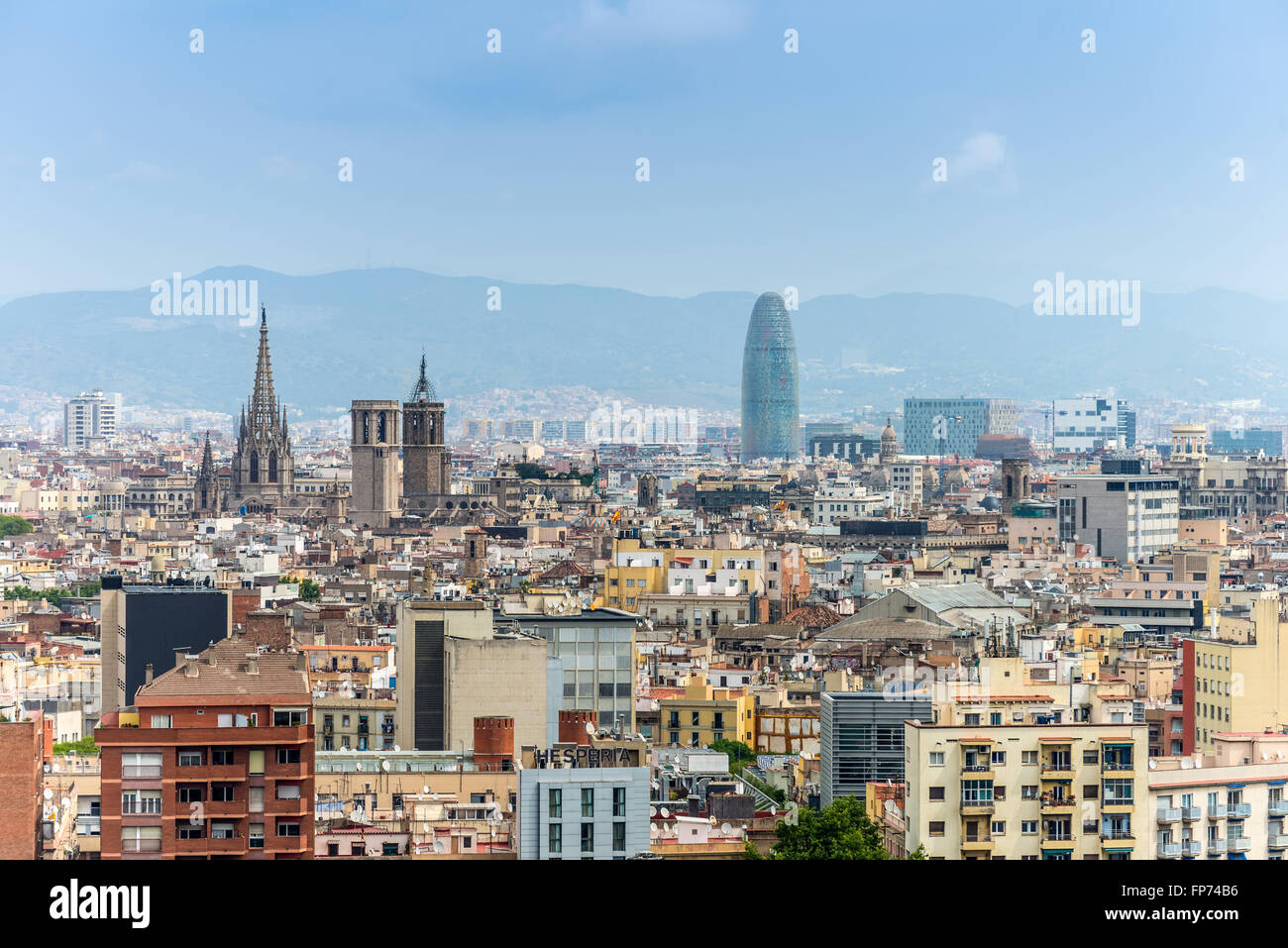 Vista dal Montjuic rispetto a Barcellona, Spagna. Foto Stock