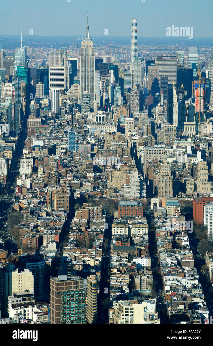 Vista aerea di Manhattan Island rivolti a nord da un Osservatorio mondiale al World Trade Center, Manhattan, New York City, Stati Uniti d'America Foto Stock