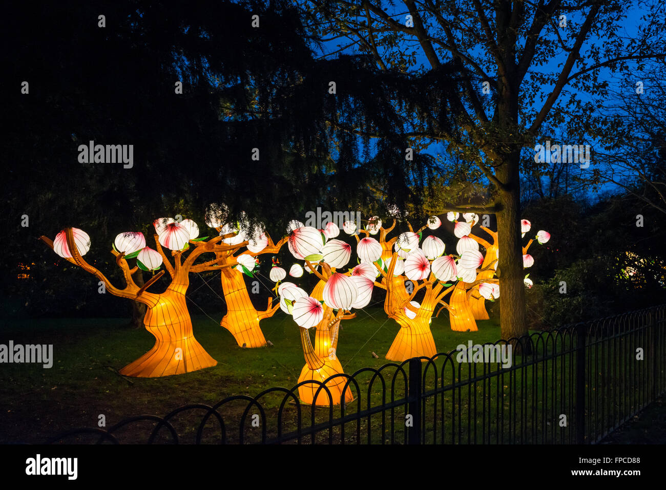 London, Regno Unito - Febbraio 07, 2016: lanterna magica festa a Chiswick House e giardini. Foto Stock