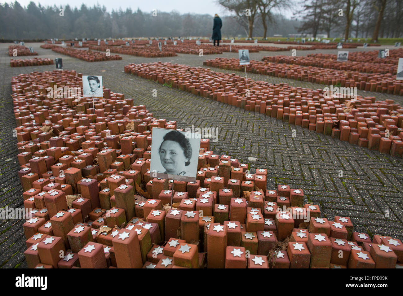 Memorial Centre di Westerbork in Olanda. Più di un centinaio di migliaia di ebrei furono deportati dal transito di Westerbork camp. Foto Stock Memorial Centre di Westerbork in Olanda. Più di un centinaio di migliaia di ebrei furono deportati dal transito di Westerbork camp. Foto Stock