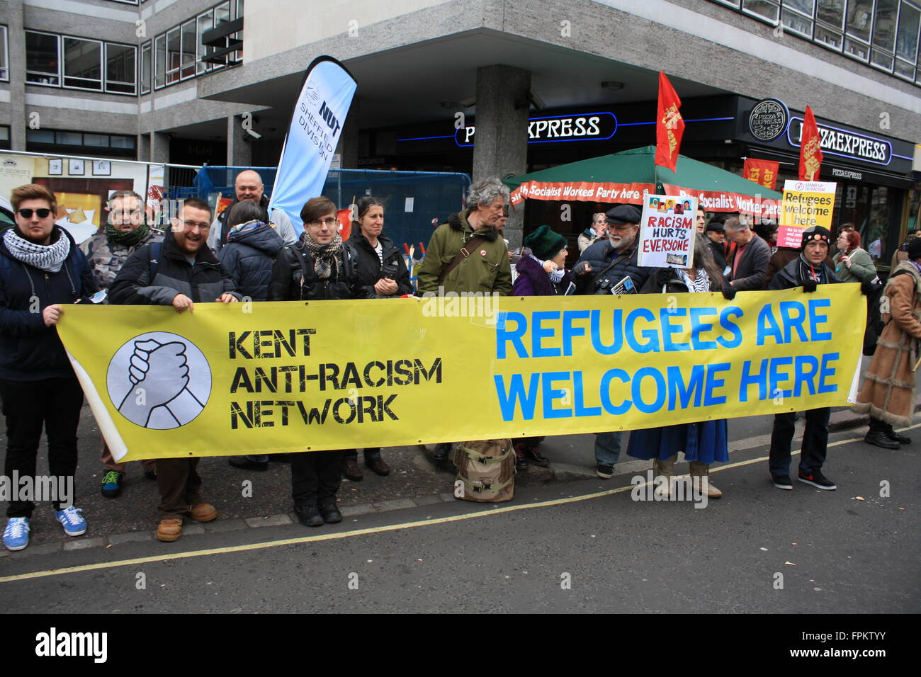 Kent Anti-Racism Banner di rete in Londra, Regno Unito Foto Stock