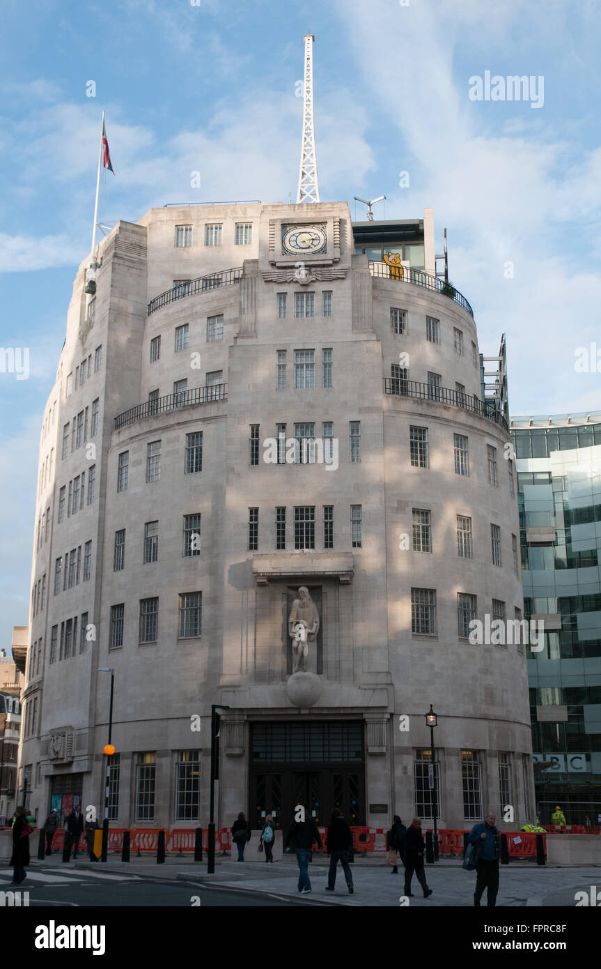 Britannica BBC Broadcasting House Portland Place London REGNO UNITO Foto Stock