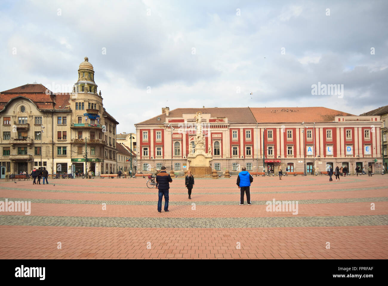 Piazza della Libertà in Timisoara Foto Stock