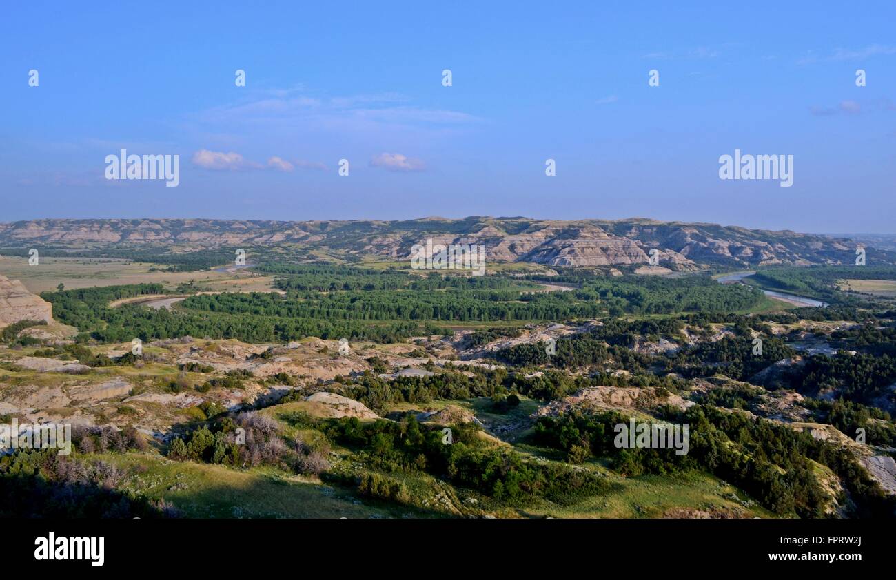 Lanca del piccolo fiume Missouri nel Parco nazionale Theodore Roosevelt, il Dakota del Nord, STATI UNITI D'AMERICA Foto Stock