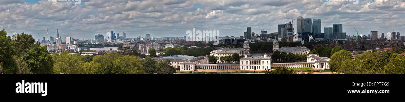 City of London skyline presi dall'Osservatorio di Greenwich. Foto Stock