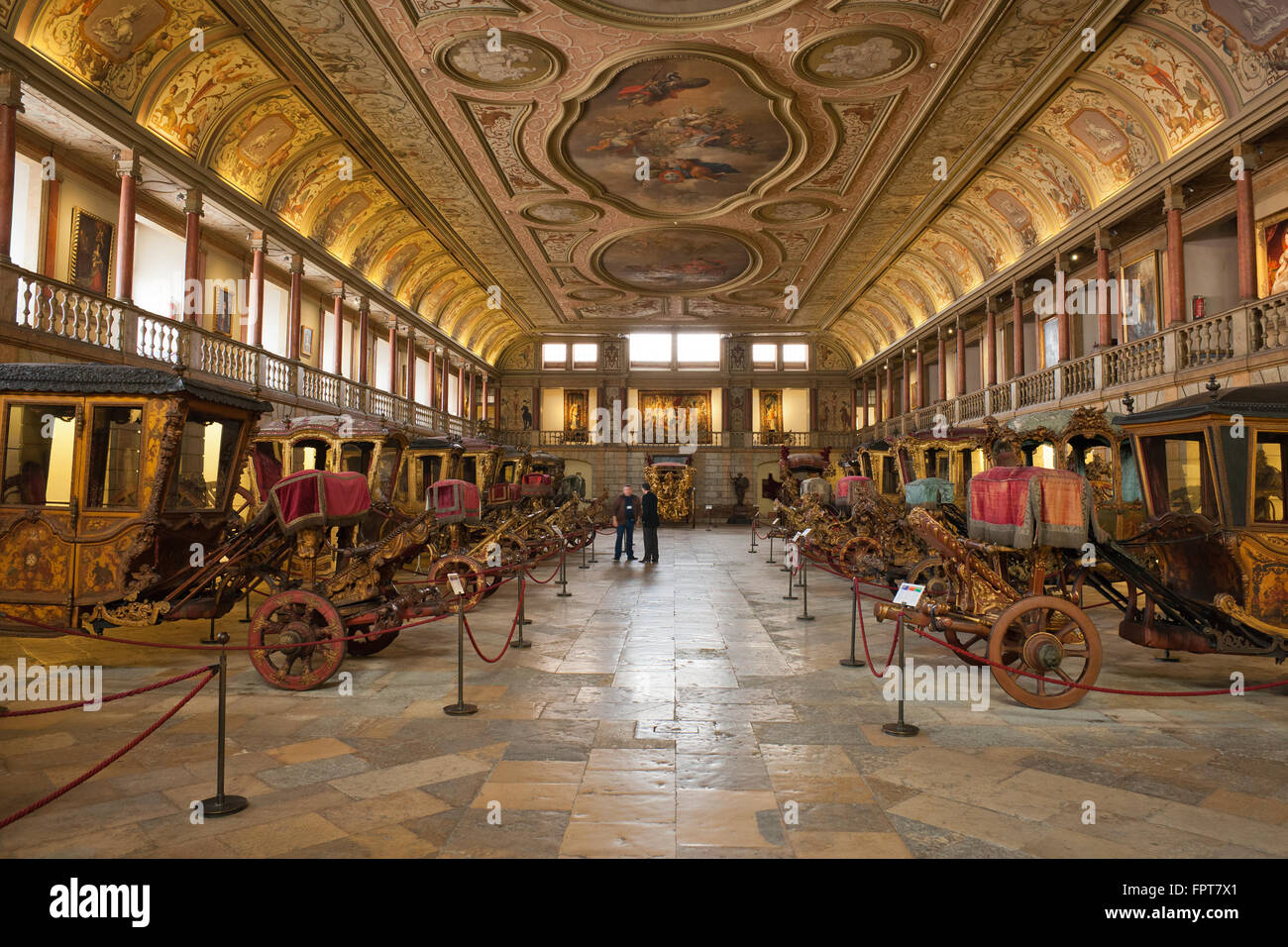 Allenatore Nazionale Museo interno - Museu Nacional Dos Coches, Belem, Lisbona, Portogallo, storico carrelli, allenatori, città landmar Foto Stock