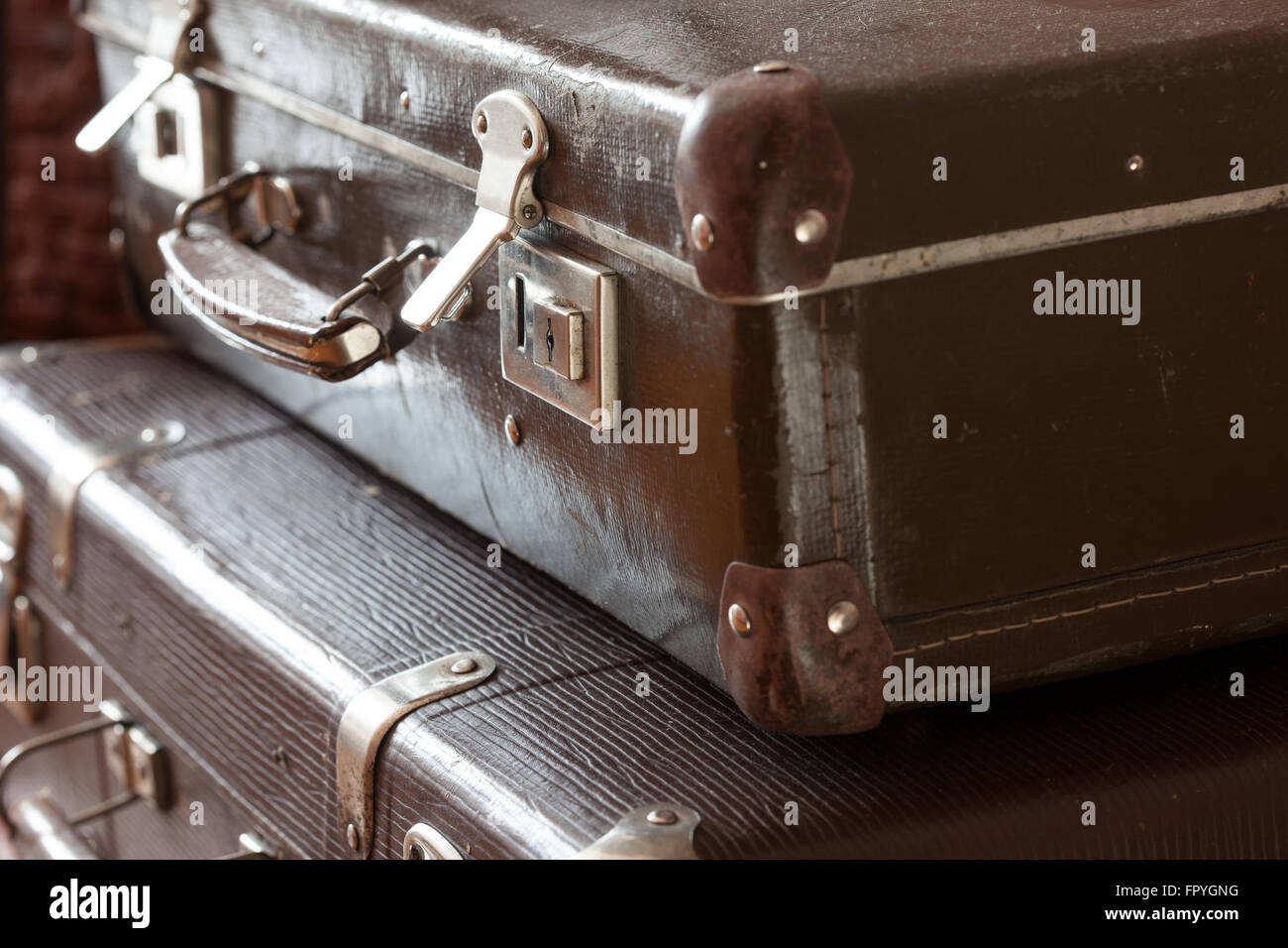 Pila di vintage retrò valigie closeup Foto Stock