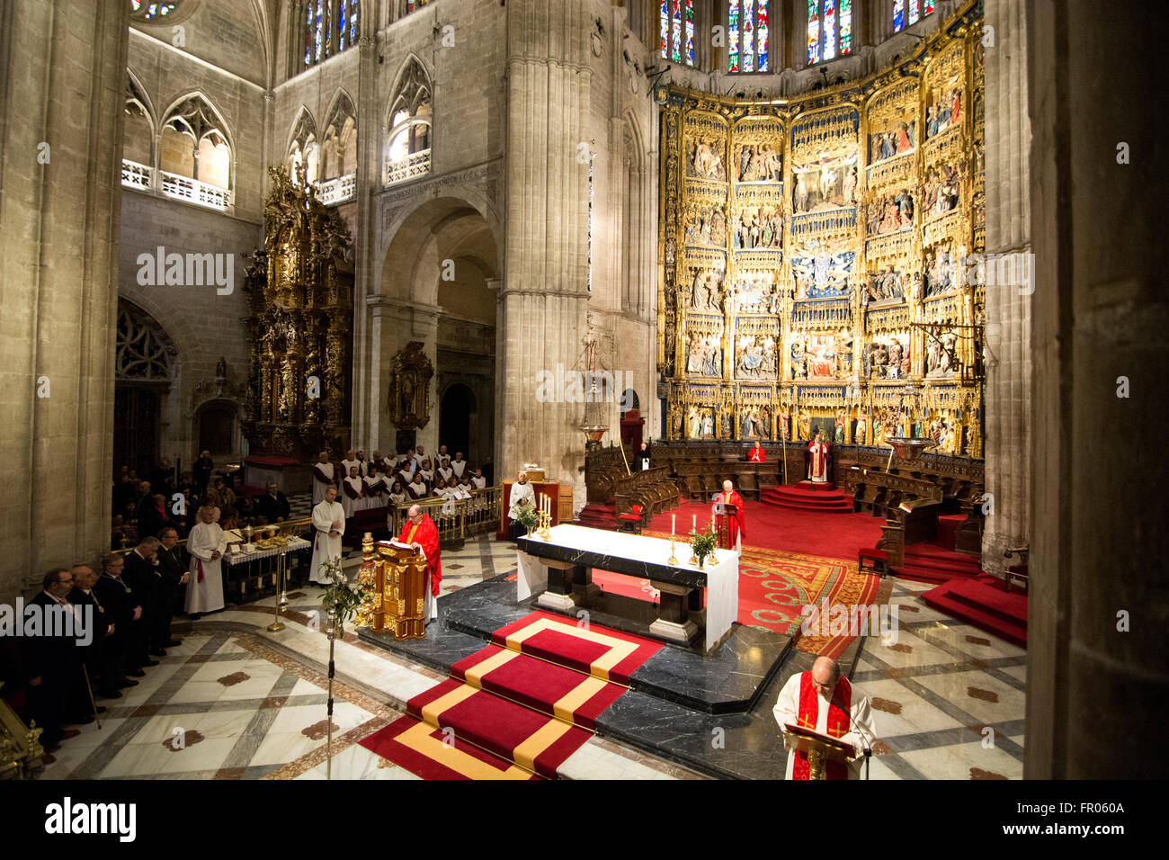 Oviedo, Spagna. Xx marzo, 2016. La Messa nella Cattedrale di Oviedo a Domenica delle Palme, che commemora Gesù" trionfale ingresso a Gerusalemme, il 20 marzo 2016 a Oviedo, Spagna. Credito: David Gato/Alamy Live News Foto Stock