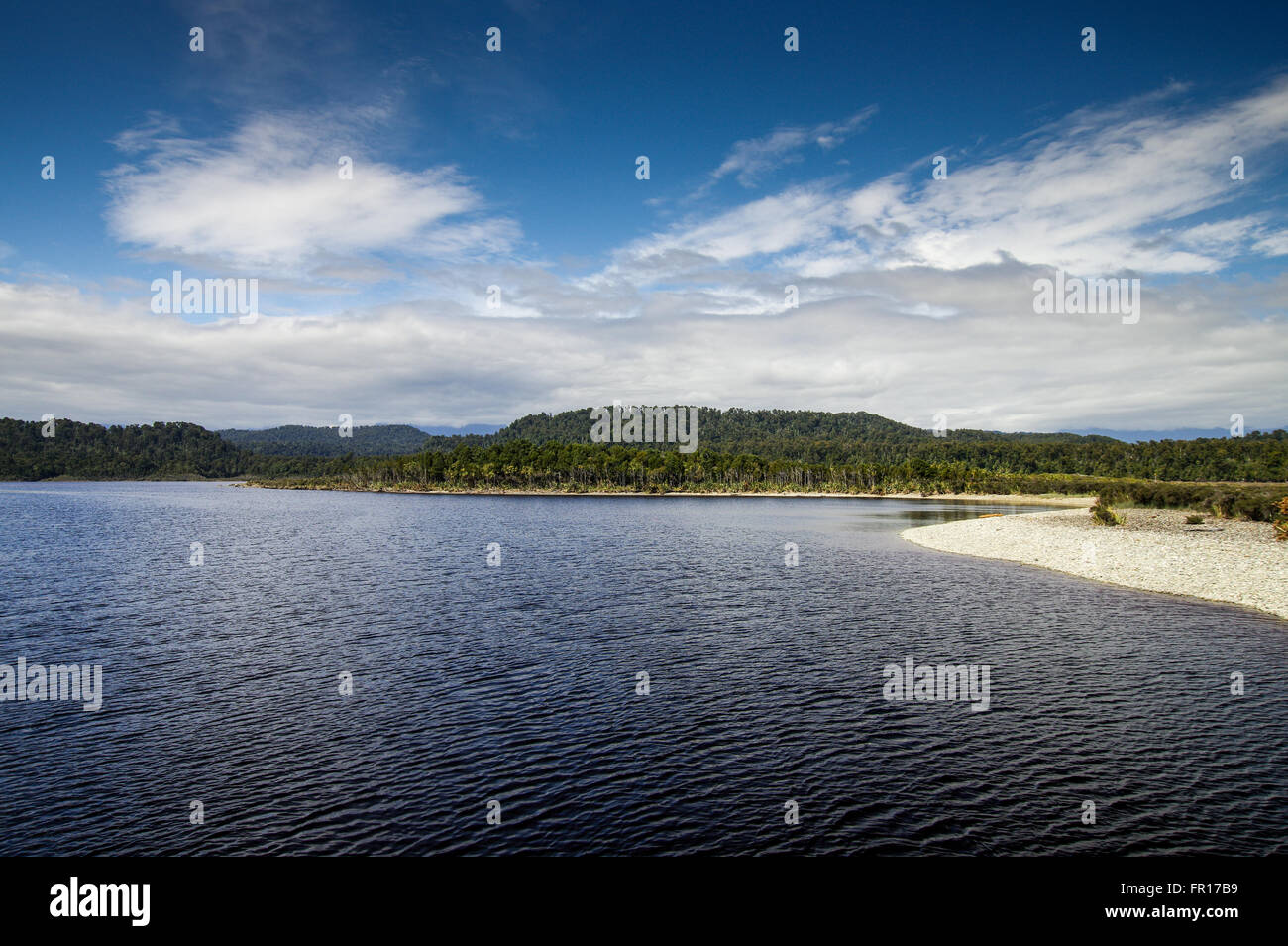 Ōkārito - Three Mile laguna sulla costa occidentale di South Island in Nuova Zelanda Foto Stock