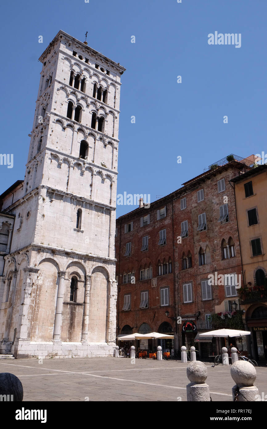 Chiesa di San Michele in Foro a Lucca, Italia, il 06 giugno, 2015 Foto Stock