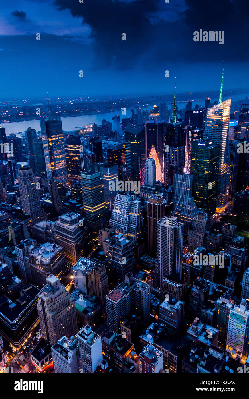 Vista verso West New York attraverso Fiume Hudson da Empire State Building di New York City, Stati Uniti d'America. Foto Stock