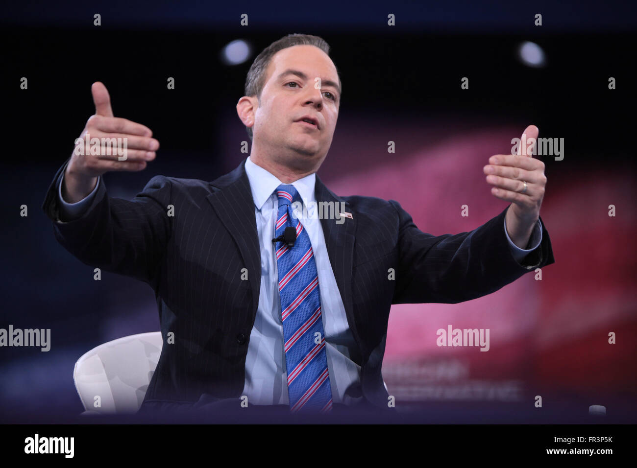 Presidente del Comitato Nazionale Repubblicano Reince Priebus durante l annuale conservatore americano Unione CPAC conferenza presso il Porto Nazionale il 4 marzo 2016 in Oxon Hill, Maryland. Foto Stock