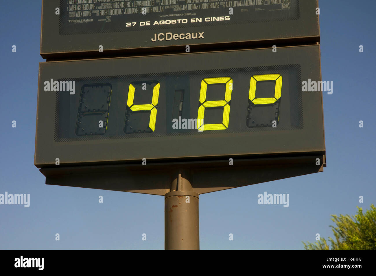 Termometro urbana, temperature estreme, segnapunti digitale, Siviglia, regione dell'Andalusia, Spagna, Europa Foto Stock