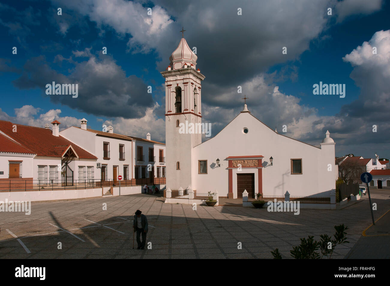 Chiesa di San Sebastiano e Piazza, villablanca, provincia di Huelva, regione dell'andalusia; Spagna, Europa Foto Stock