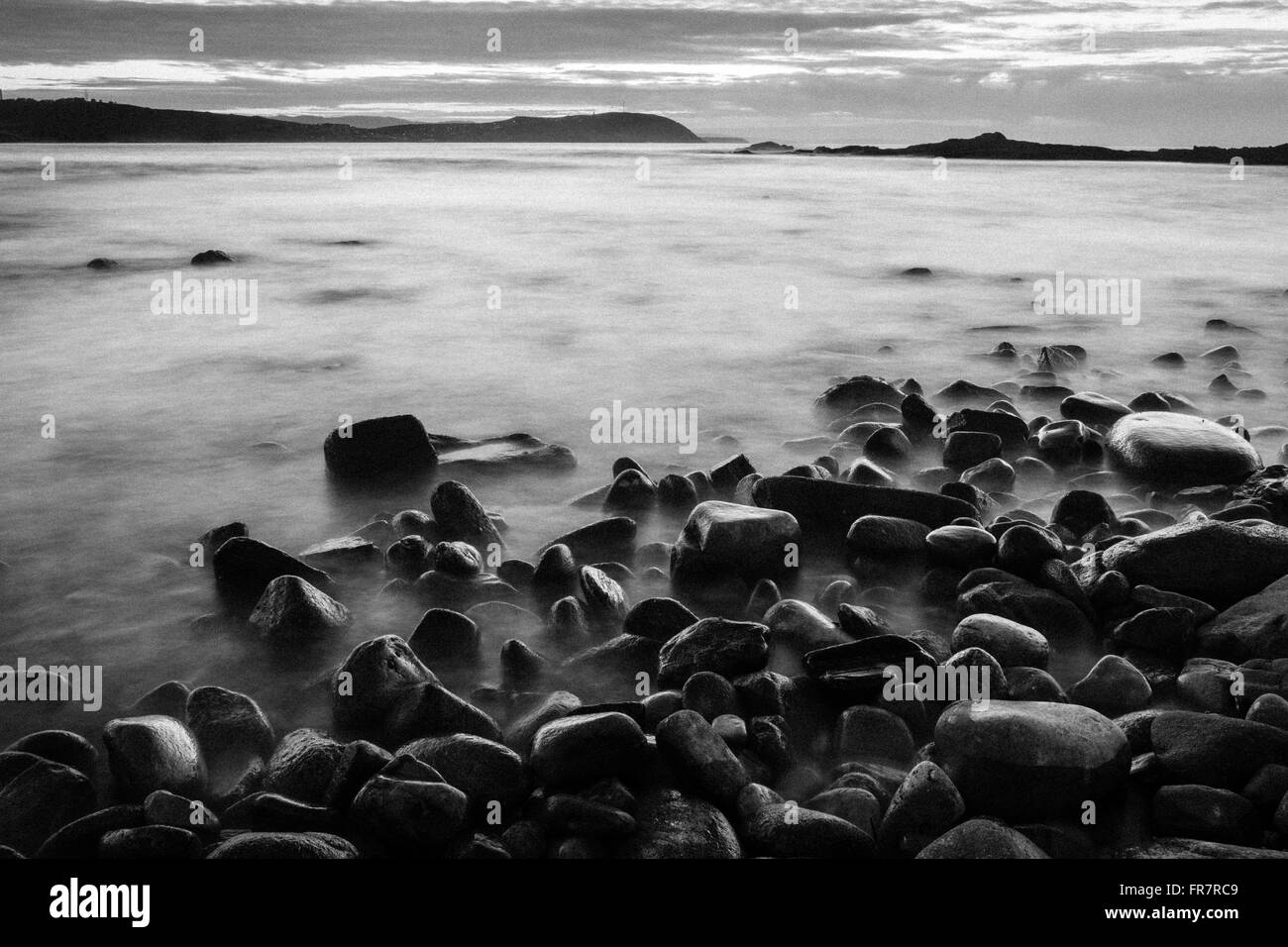 Le immagini scattate in costa della Galizia (Spagna) al tramonto. Zona di Bens nei pressi della città di A Coruña, Galizia, Spagna. Foto Stock