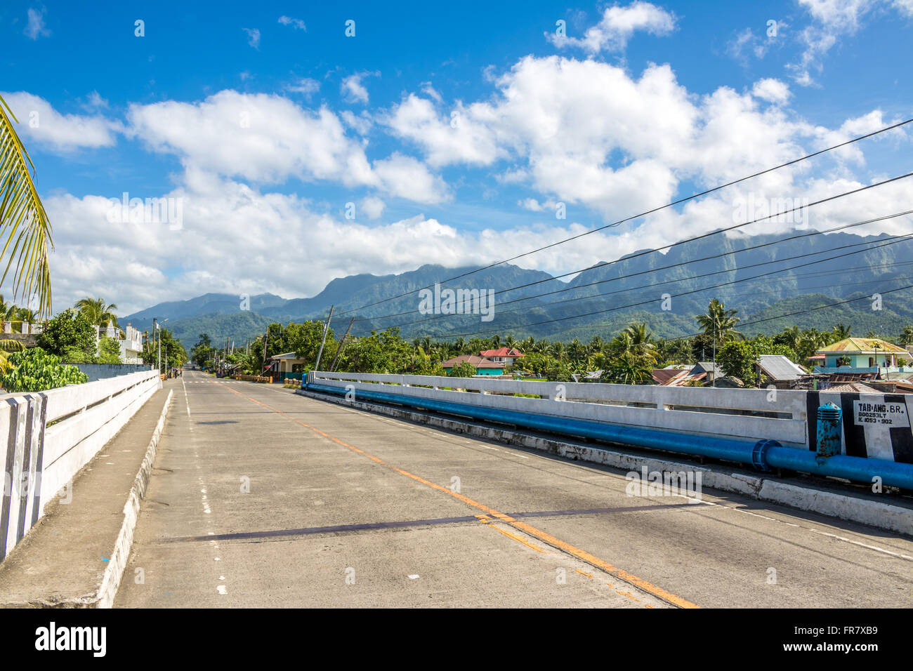 Filippine Leyte Baybay ponte sopra il fiume Duncaan Adrian Baker Foto Stock