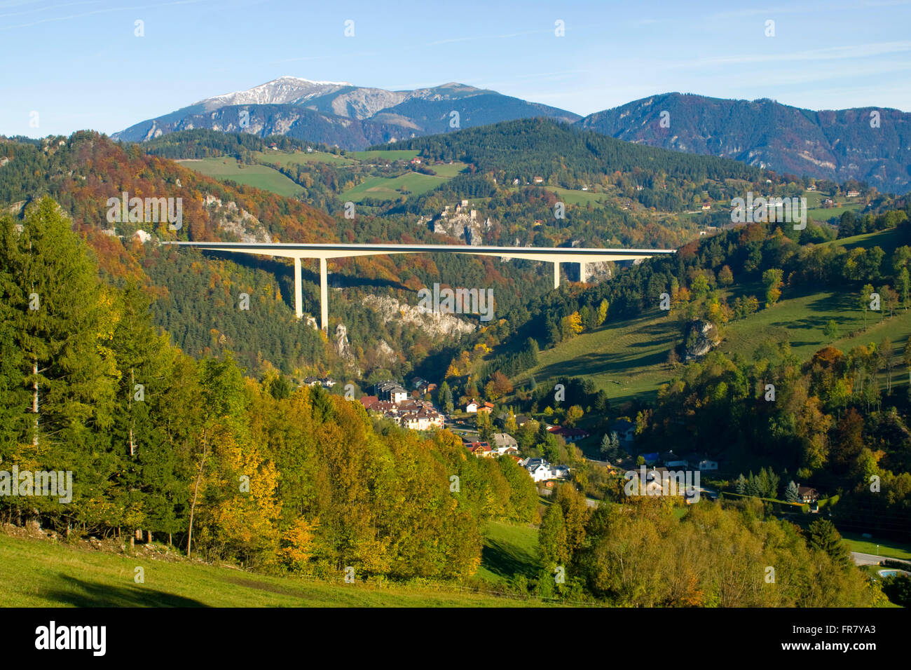 Österreich, Semmering, Semmering bezeichnet eine Landschaft und einen einen Luftkurort in Niederösterreich, Blick in die ' Wiener Alpen ' Foto Stock