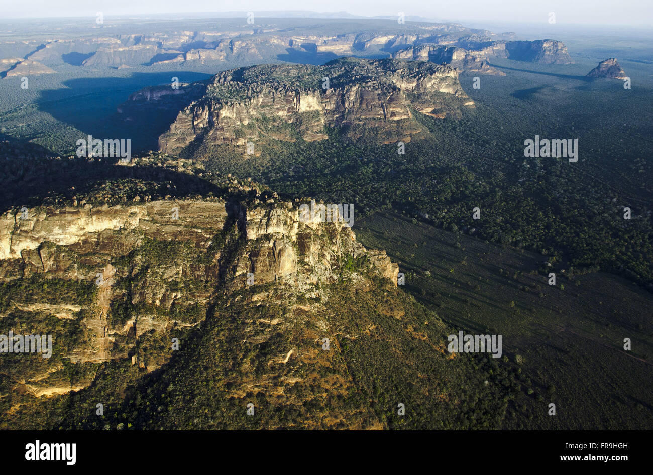 Vista aerea di formazioni geologiche nella regione di Chapada dos Guimaraes Foto Stock