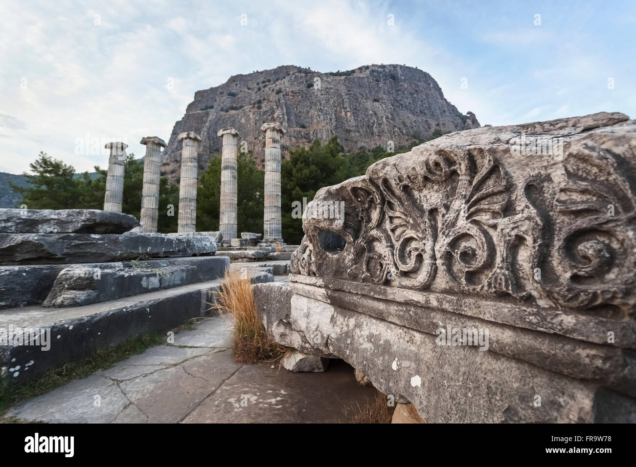 Le rovine del Santuario di Athena; Priene, Turchia Foto Stock