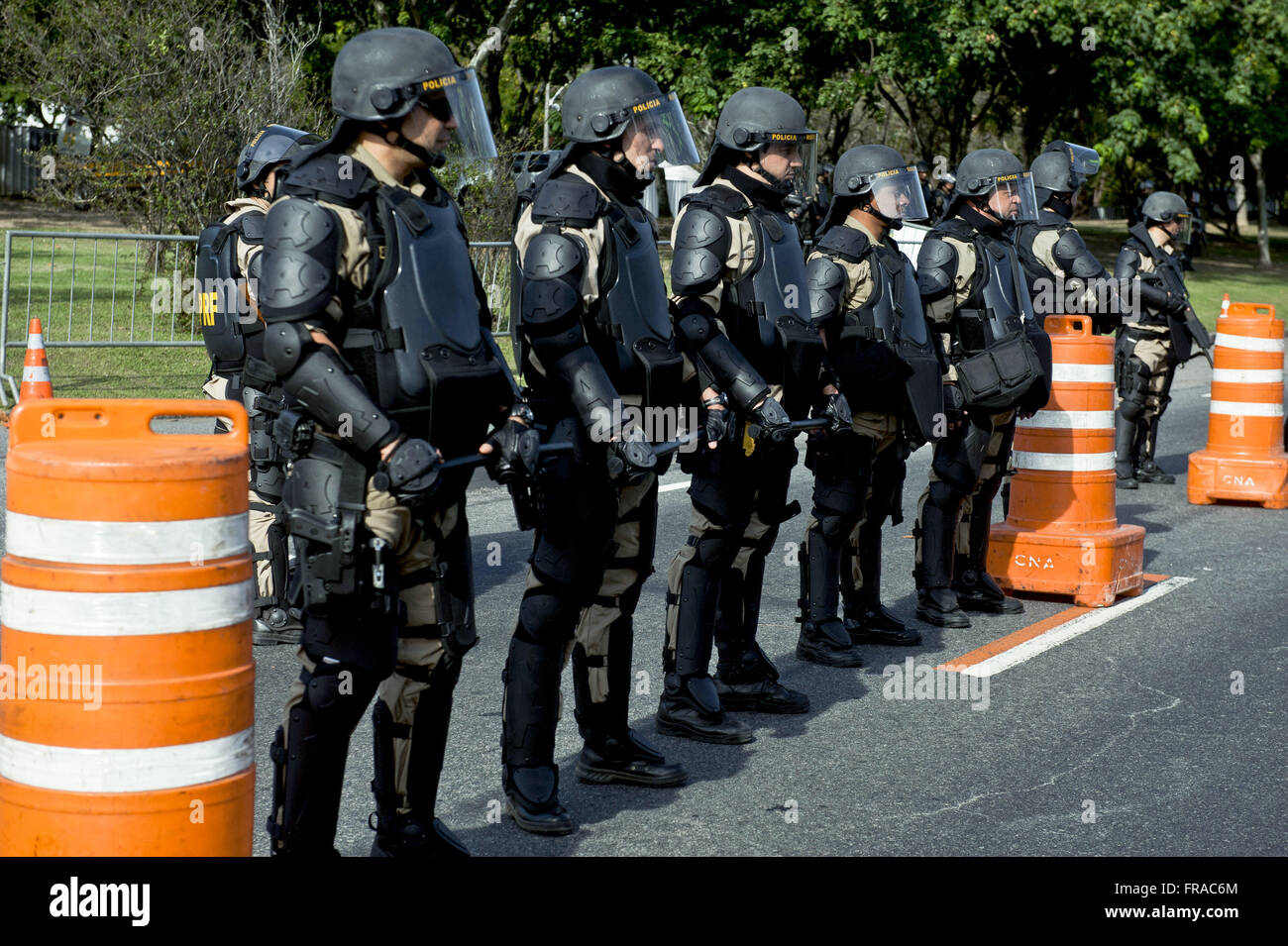PRF polizia federale autostrada durante la protesta contro il presidente della CBF - Ricardo Teixeira Foto Stock