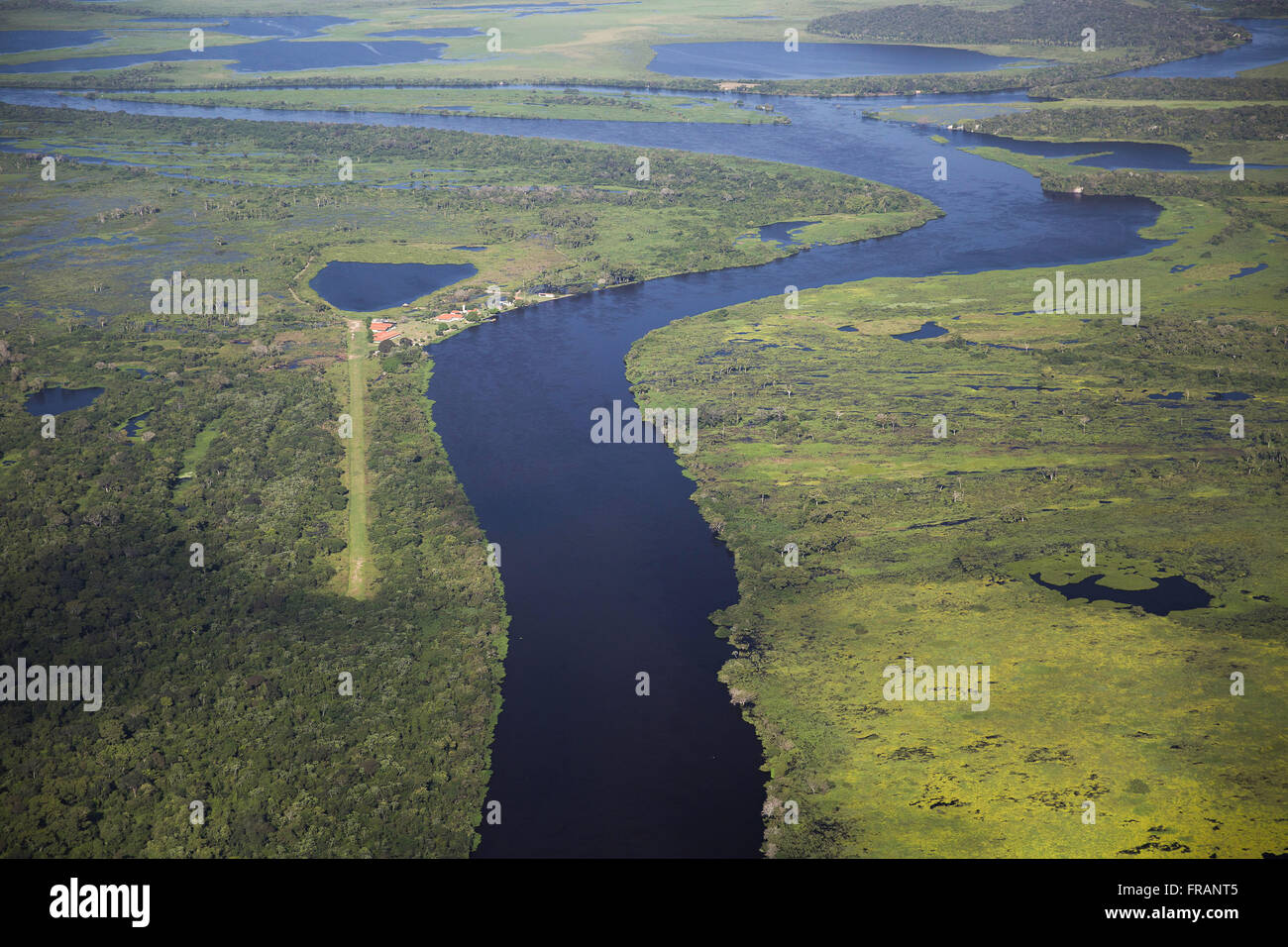 Vista aerea del Jatobazinho progetto Scuola in Pantanal la regione di Acaia Sierra Amolar Foto Stock