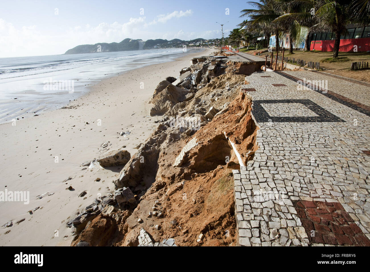 Il lungomare di Ponta Negra distrutti dopo sbornia Foto Stock
