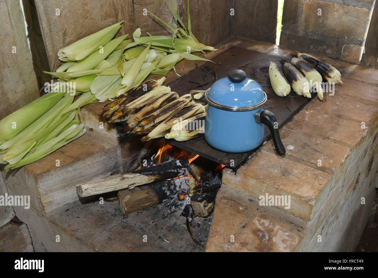 Drover caffè servito nel ranch tipico Riserva Ecologica Itaytyba Foto Stock