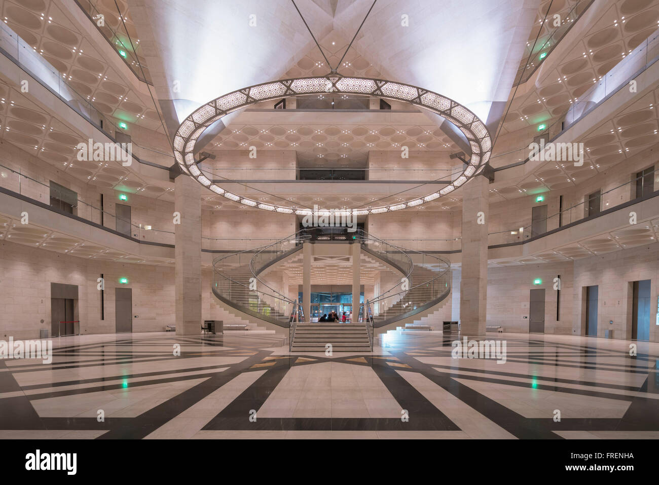 Vista interna del Museo di Arte Islamica di Doha in Qatar Foto Stock