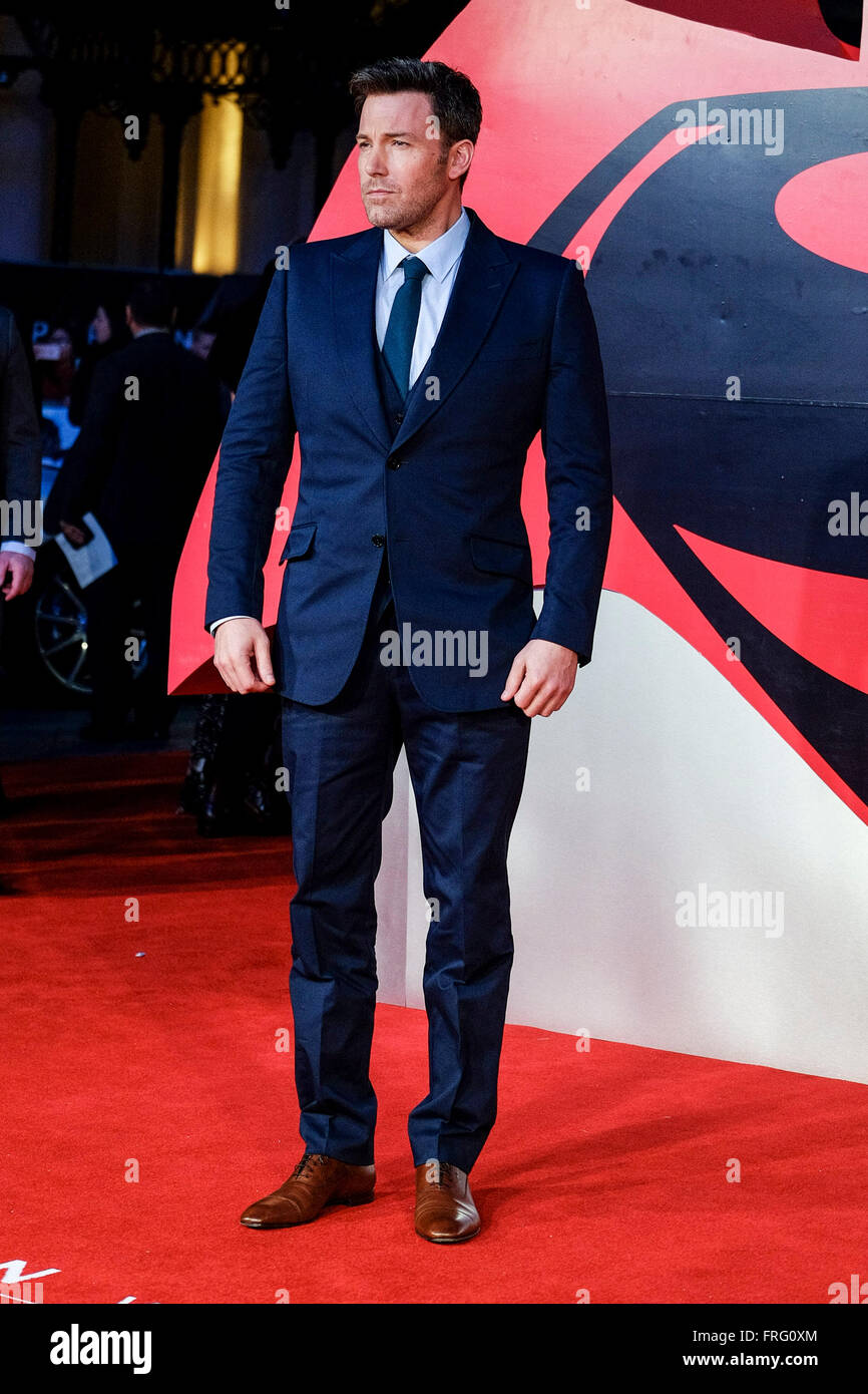 La premiere europeo di BATMAN V SUPERMAN: ALBA DI GIUSTIZIA su 22/03/2016 all'Impero & Odeon Leicester Square, Londra. Nella foto: Ben Affleck. Foto di Julie Edwards Foto Stock